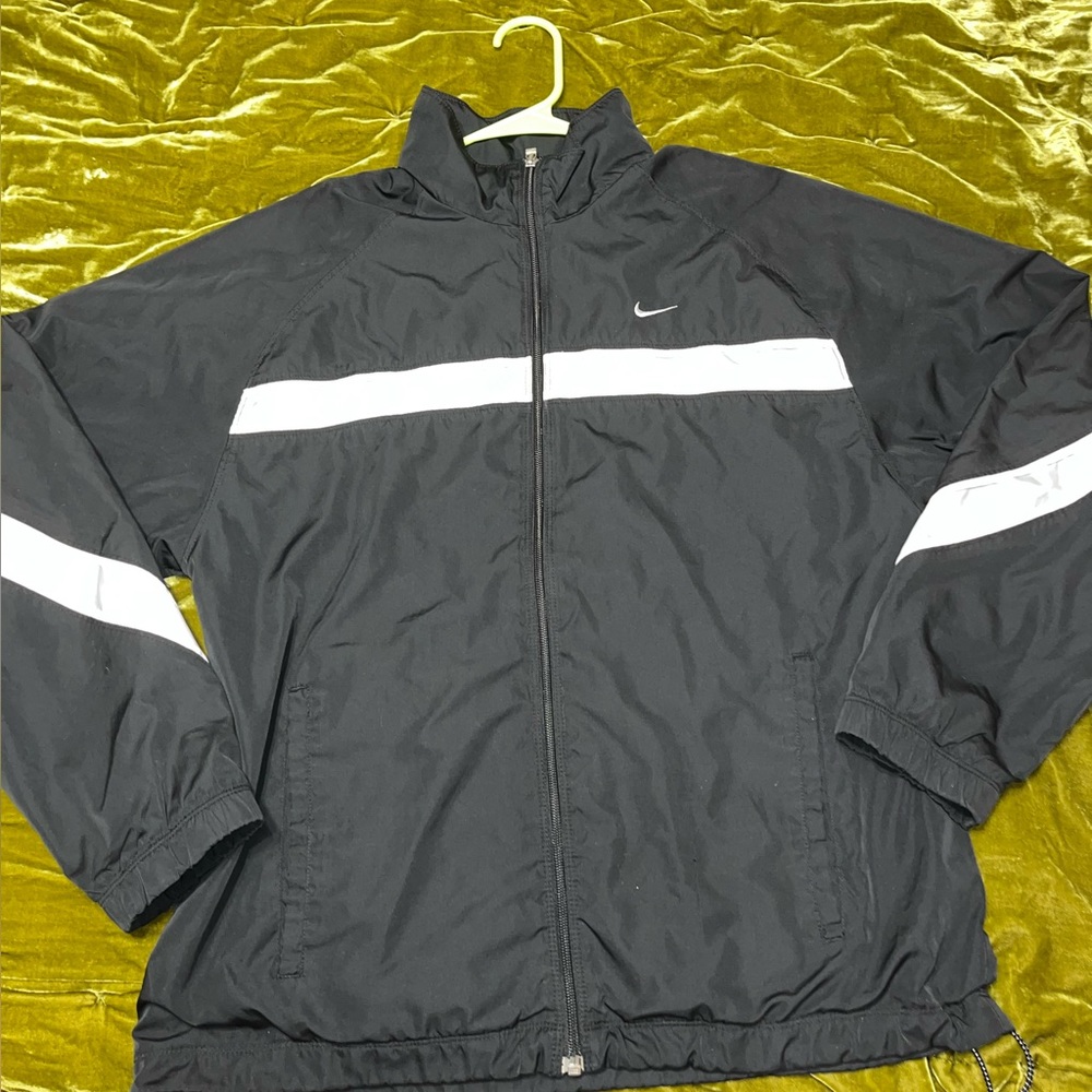 Nike wind breaker